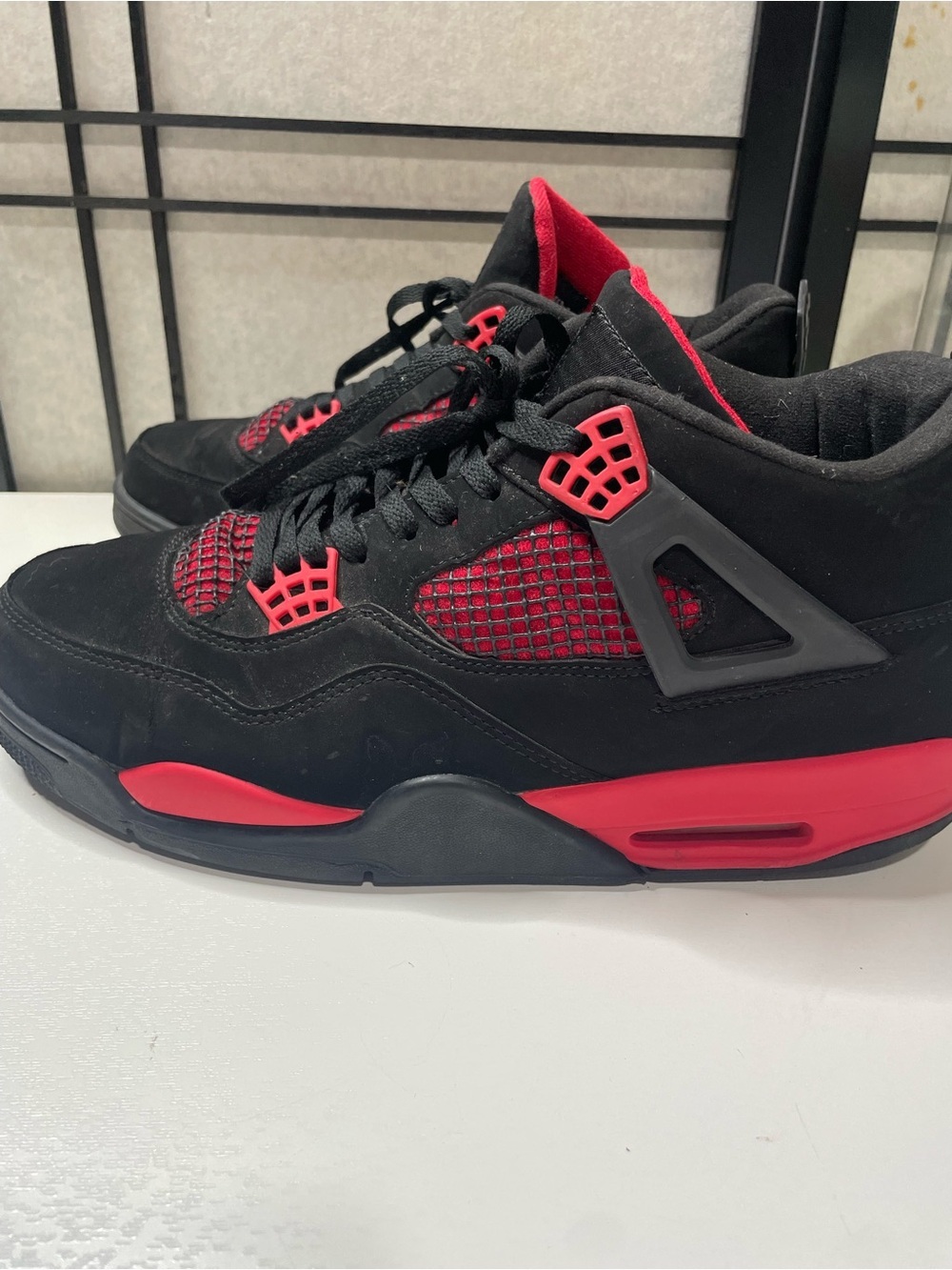 Nike Air Jordan 4 Retro Red Thunder Black Crimson  Size 12 - Picture 13 of 14